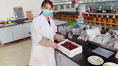 今天特斯特要曬這份來自客戶的走心禮物!